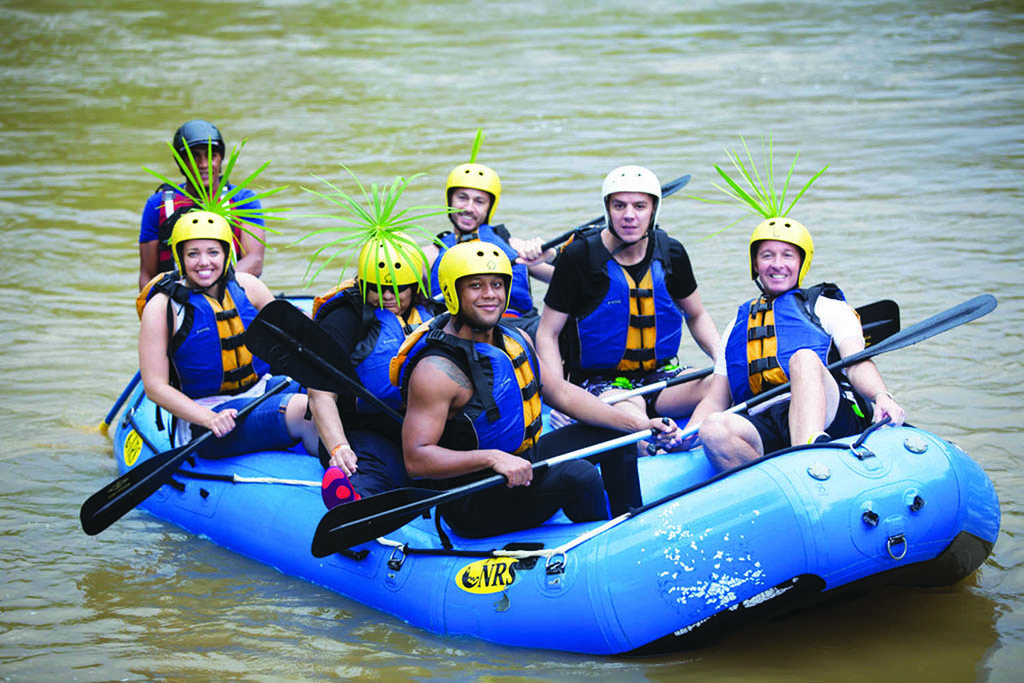 White water rafting down the Yaque del Norte River (Photo by Fran Afonso)