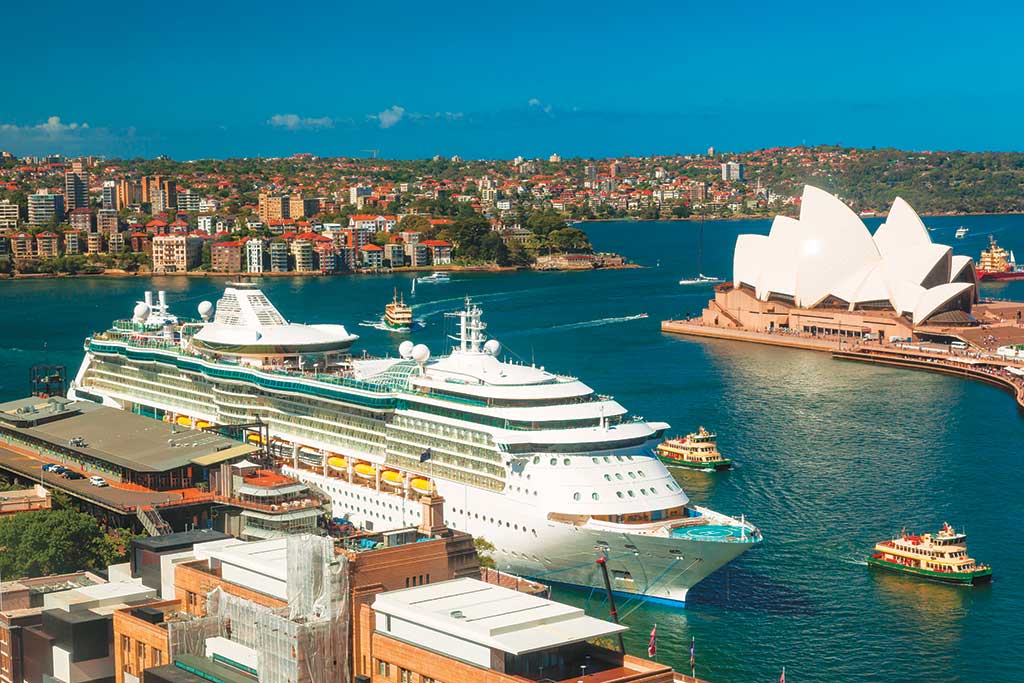 Circular Quay Sydney Harbor