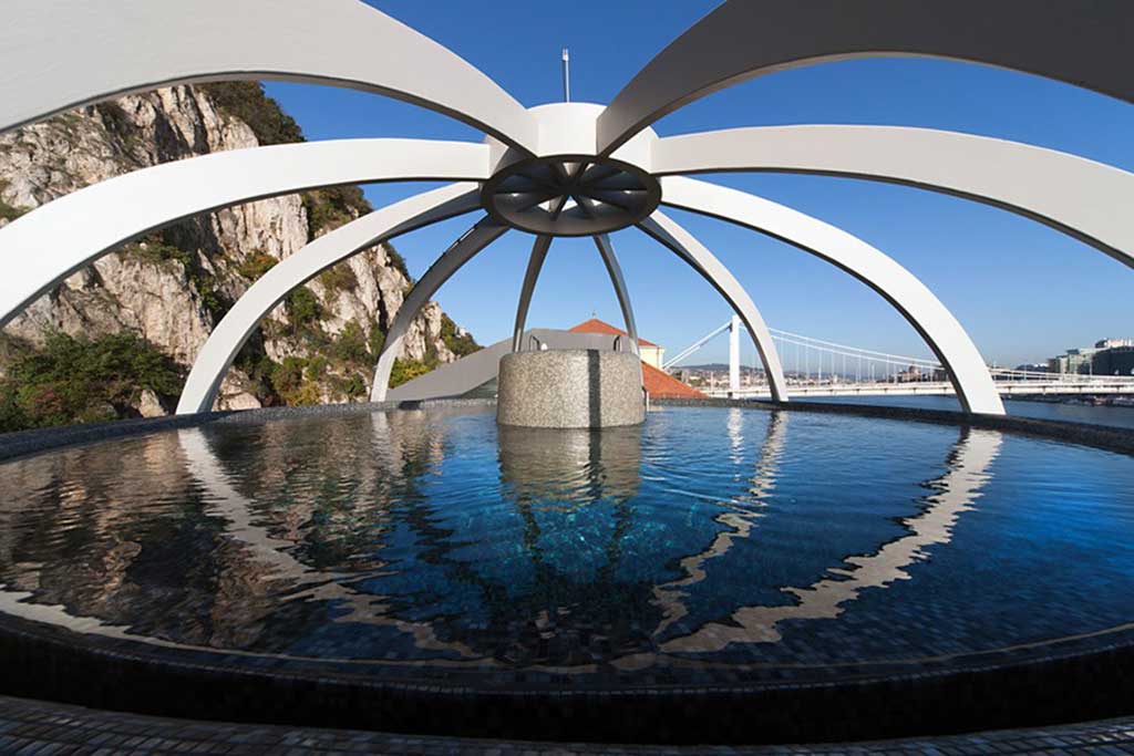 Rudas Baths