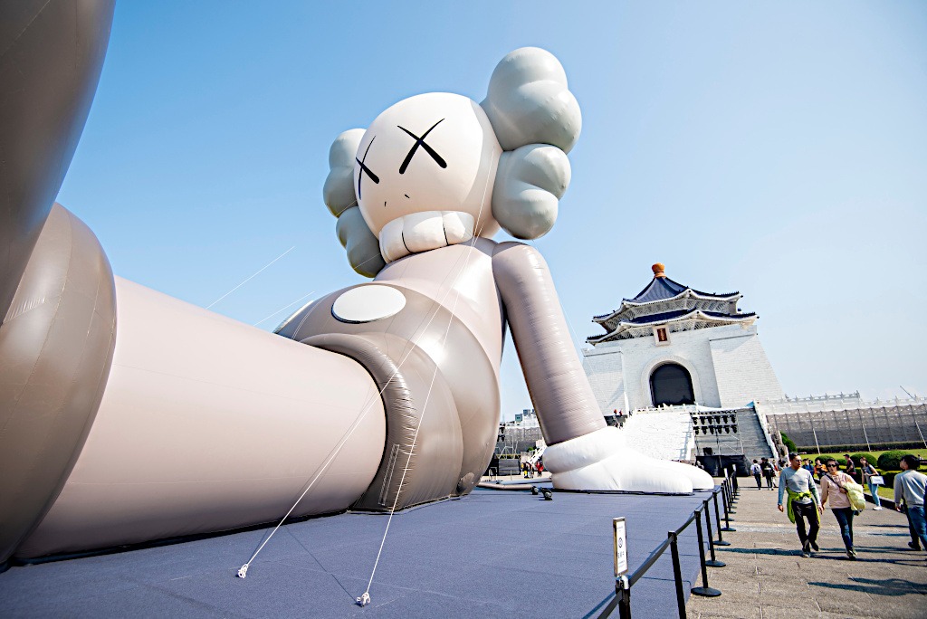 Kaws Holiday Sculpture in Chaing Kai-shek Memorial Hall, Taiepei, Taiwan