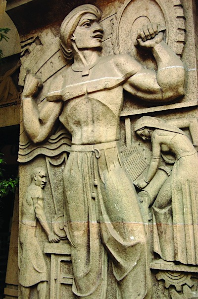Art Deco Carving in Mumbai