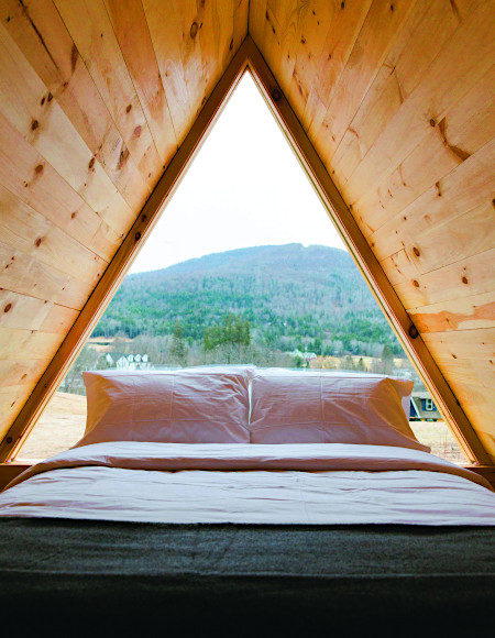 Eastwind Hotel Lushna Cabin, Catskills, NY
