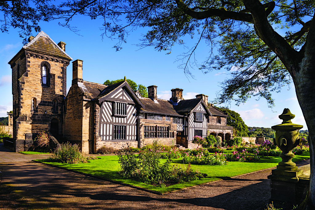 Shibden Hall | Famous TV Locations in Britain