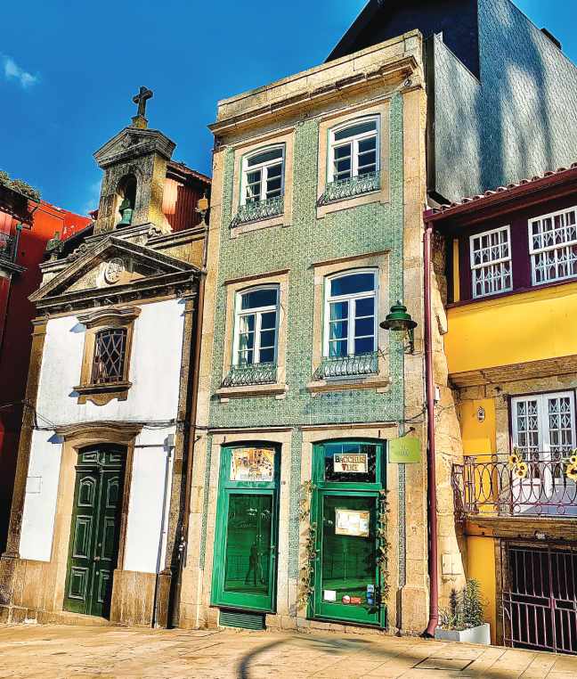 Porto Tiled Buildings Credit Arthur Wooten