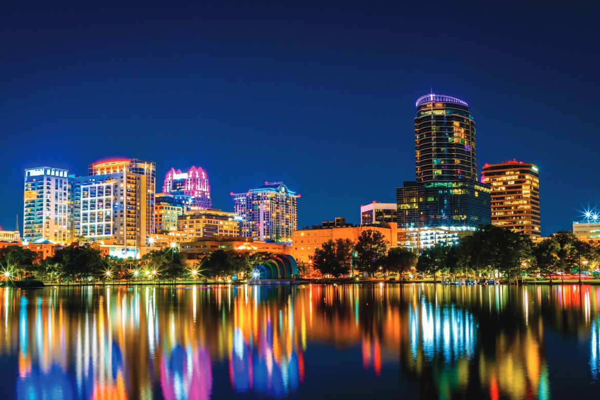Lake Eola and Downtown Orlando (Photo by Ajax9)