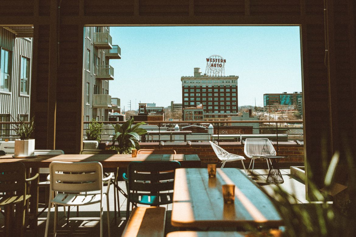 Crossroads Hotel Rooftop Lounge (Photo by Crossroads Hotel)