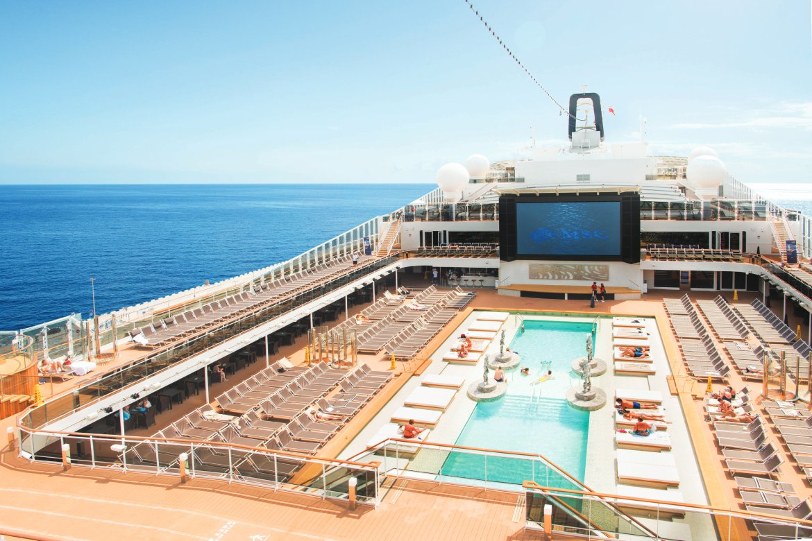 Horizon Pool Deck