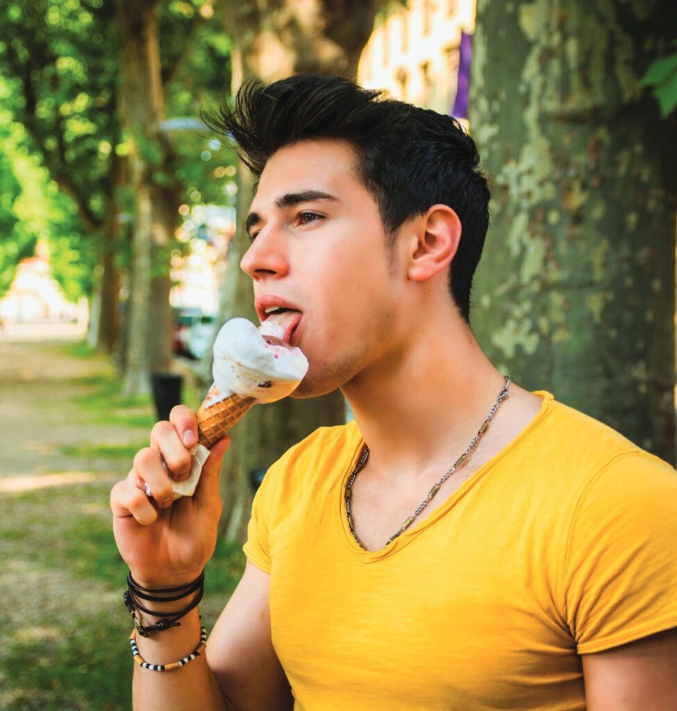 Enjoying a Gelato in Trieste (Photo by ArtOfPhotos)